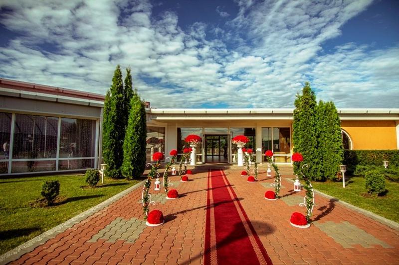 Hotel Star Piteşti Exterior foto